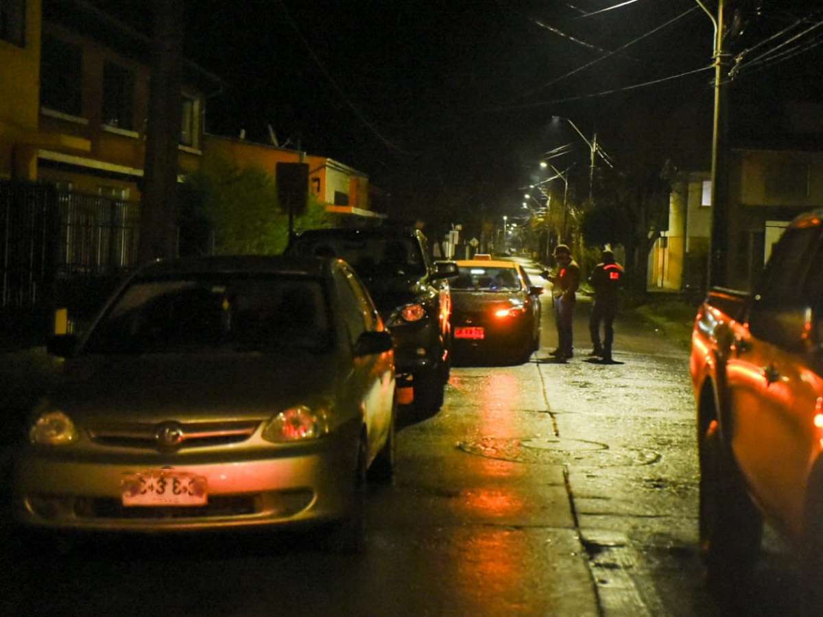 Última jornada: Carabineros detuvo a 11 personas que incumplieron medidas sanitarias en Ñuble