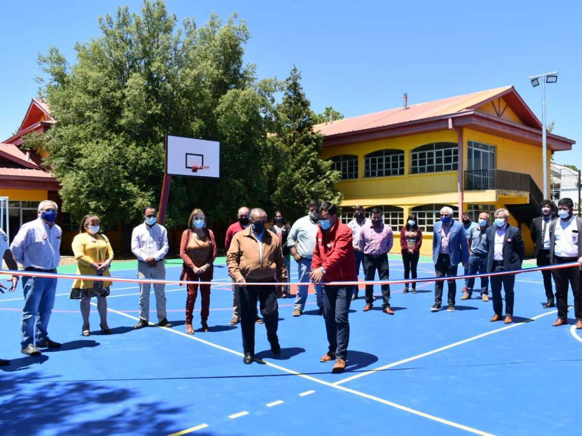 Subdere Inaugura Cancha de Pasto Sintético en San Ignacio
