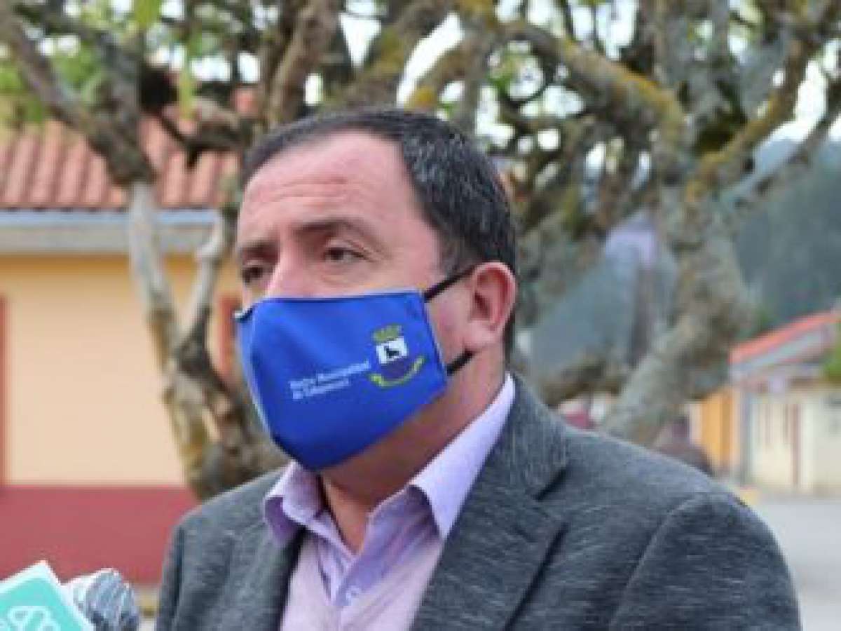 Alcalde de Cobquecura rechaza venta de terrenos anunciada por Bienes Nacionales en Buchupureo