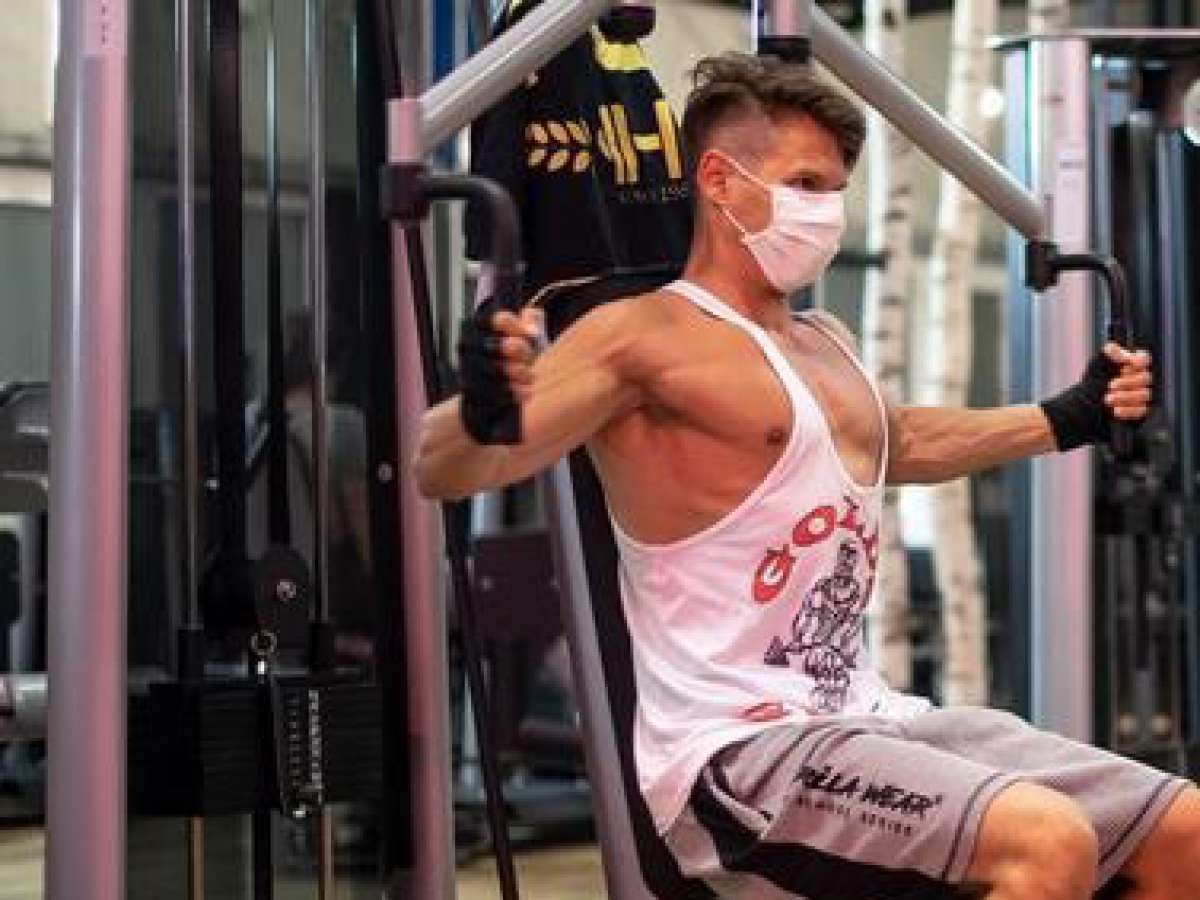 Ministerio de Economía anuncia que gimnasios podrán funcionar a partir del Paso 2