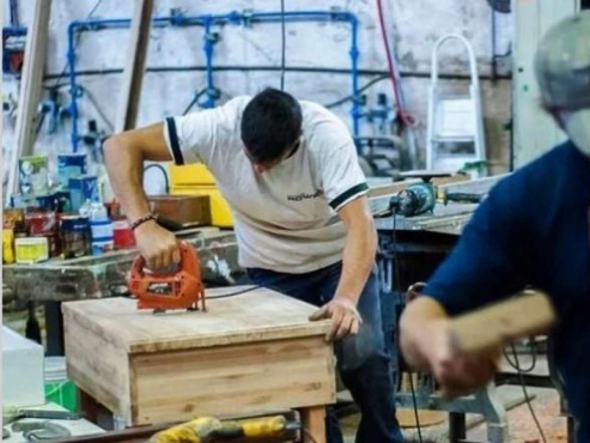 Seremi de Gobierno Ñuble, Raúl Martínez, detalló medidas económicas de apoyo a las Pymes