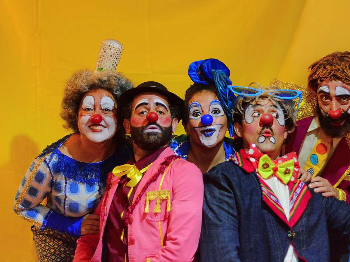 Estudiantes de Ñuble rescatan la figura del payaso chileno a través de talleres artísticos creativos