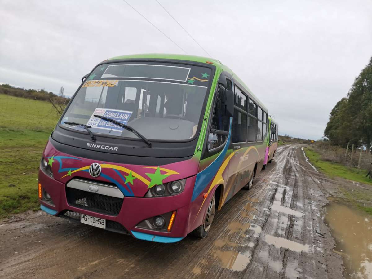 Autoridades inauguran nuevo transporte subsidiado para localidades aisladas de Ñiquén