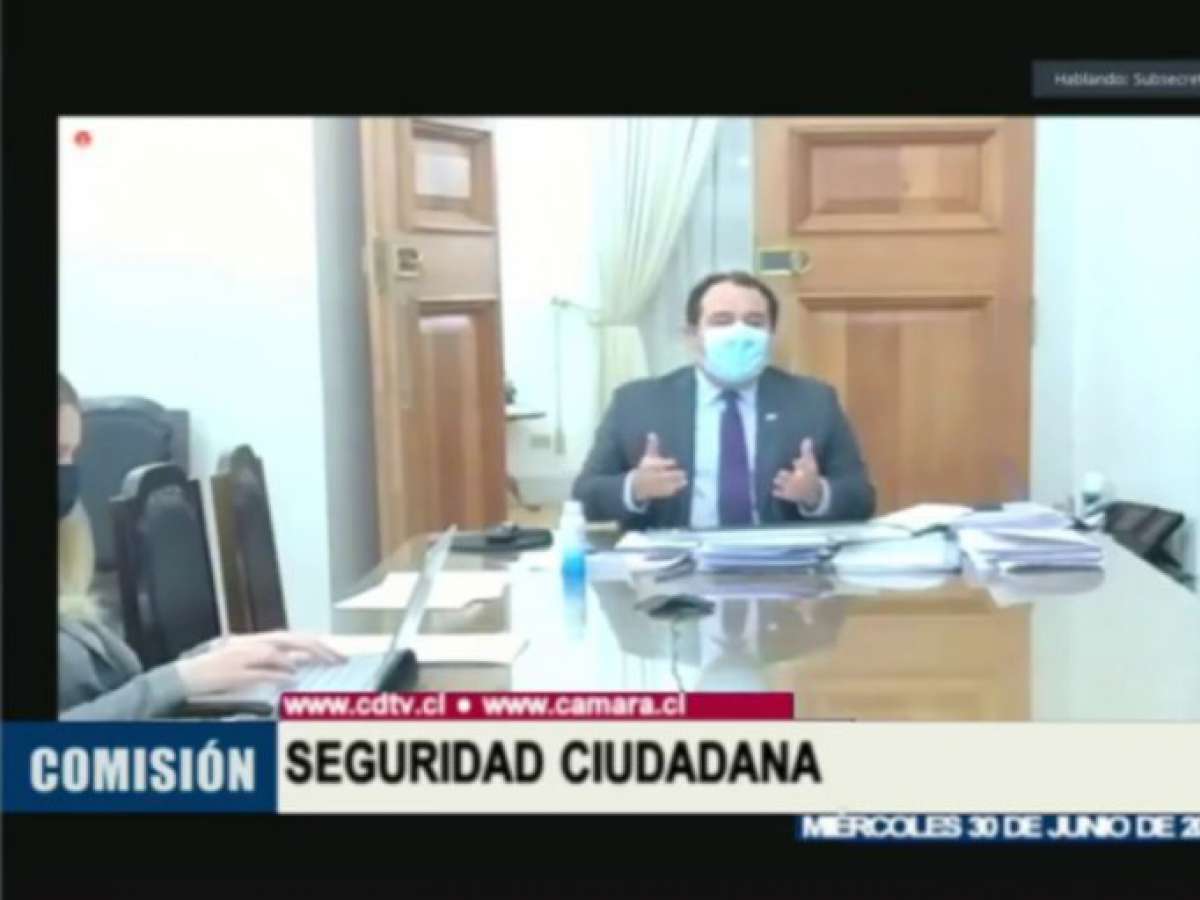 Seguridad Ciudadana debate proyecto sobre protección jurídica a Carabineros