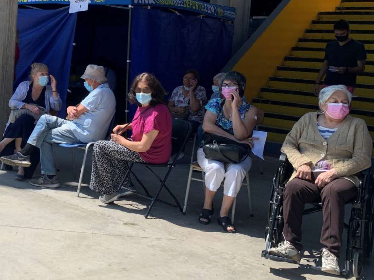 Piden al Presidente una tercera inoculación para extender inmunidad ante Covid-19