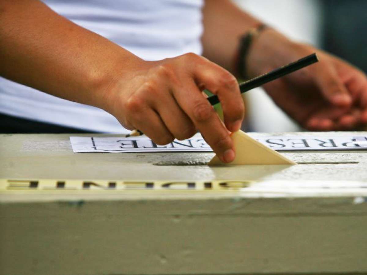 Comisión de Gobierno respaldó legislar para regularizar la aplicación del voto obligatorio