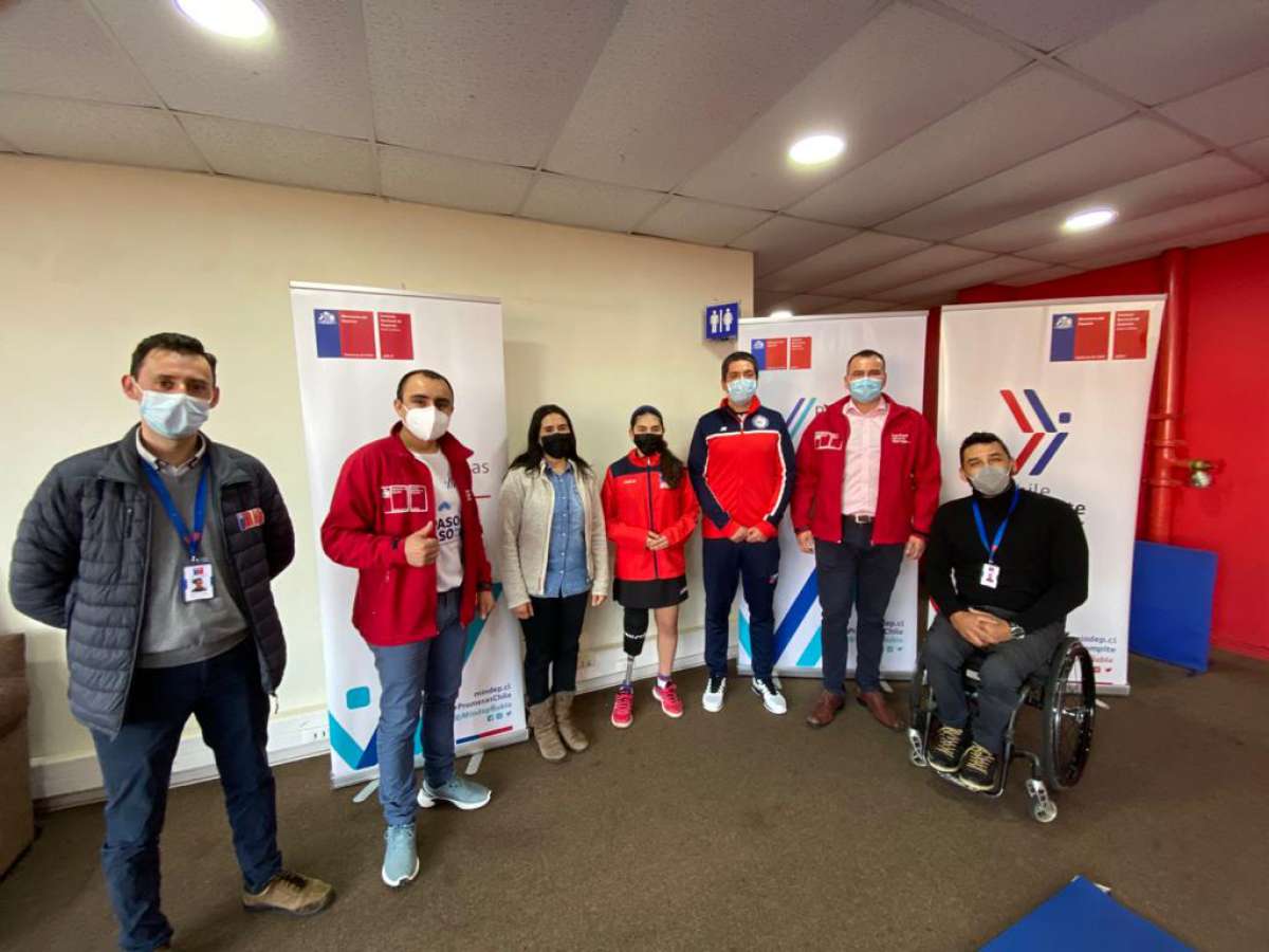 TENIMESISTA PARALÍMPICA JOSELINE YÉVENES CONTARÁ CON NUEVA PRÓTESIS 