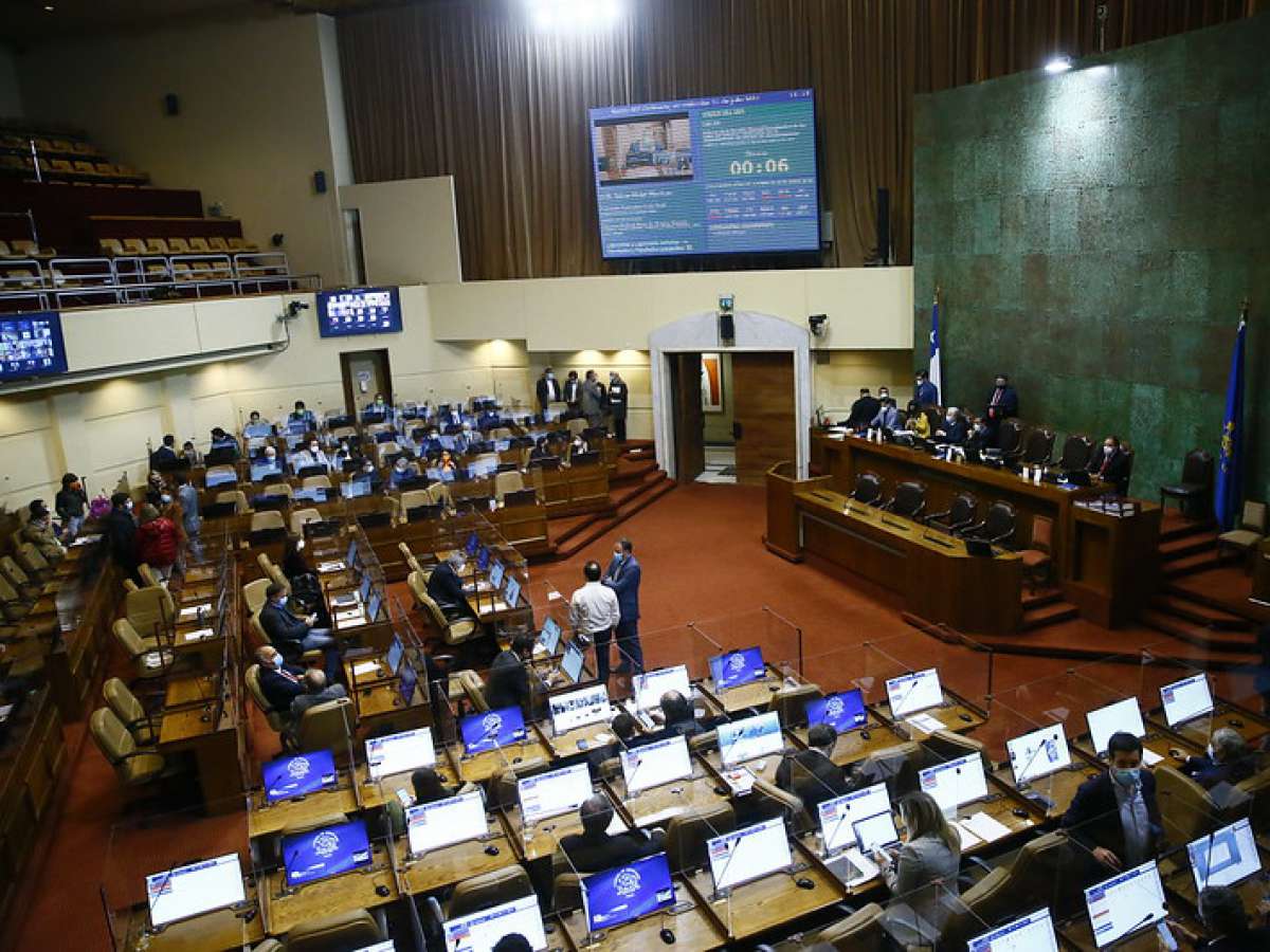 Responsabilizan al Gobierno por falta de competencias de los gobernadores regionales