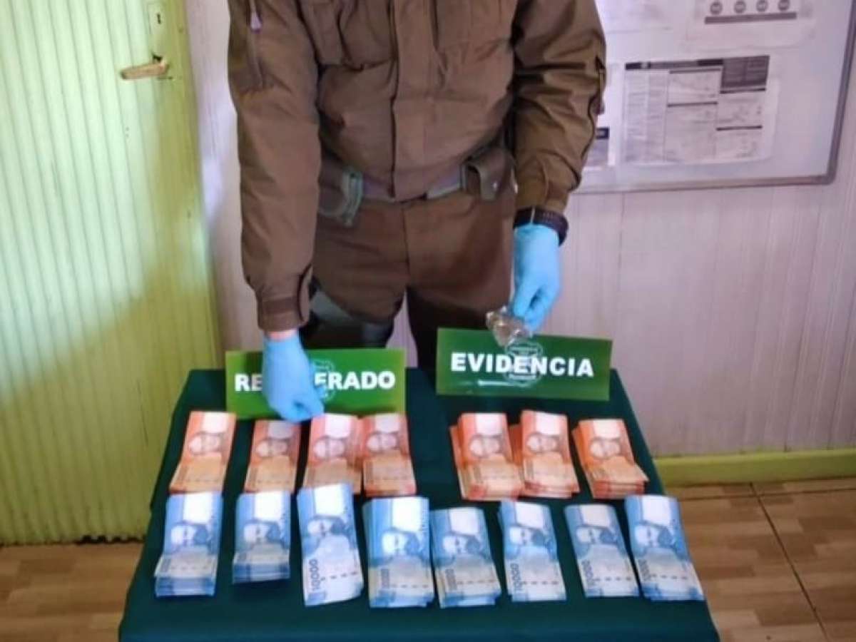 Carabineros detuvo a sujetos que robaron 6 millones desde un vehículo en San Carlos 