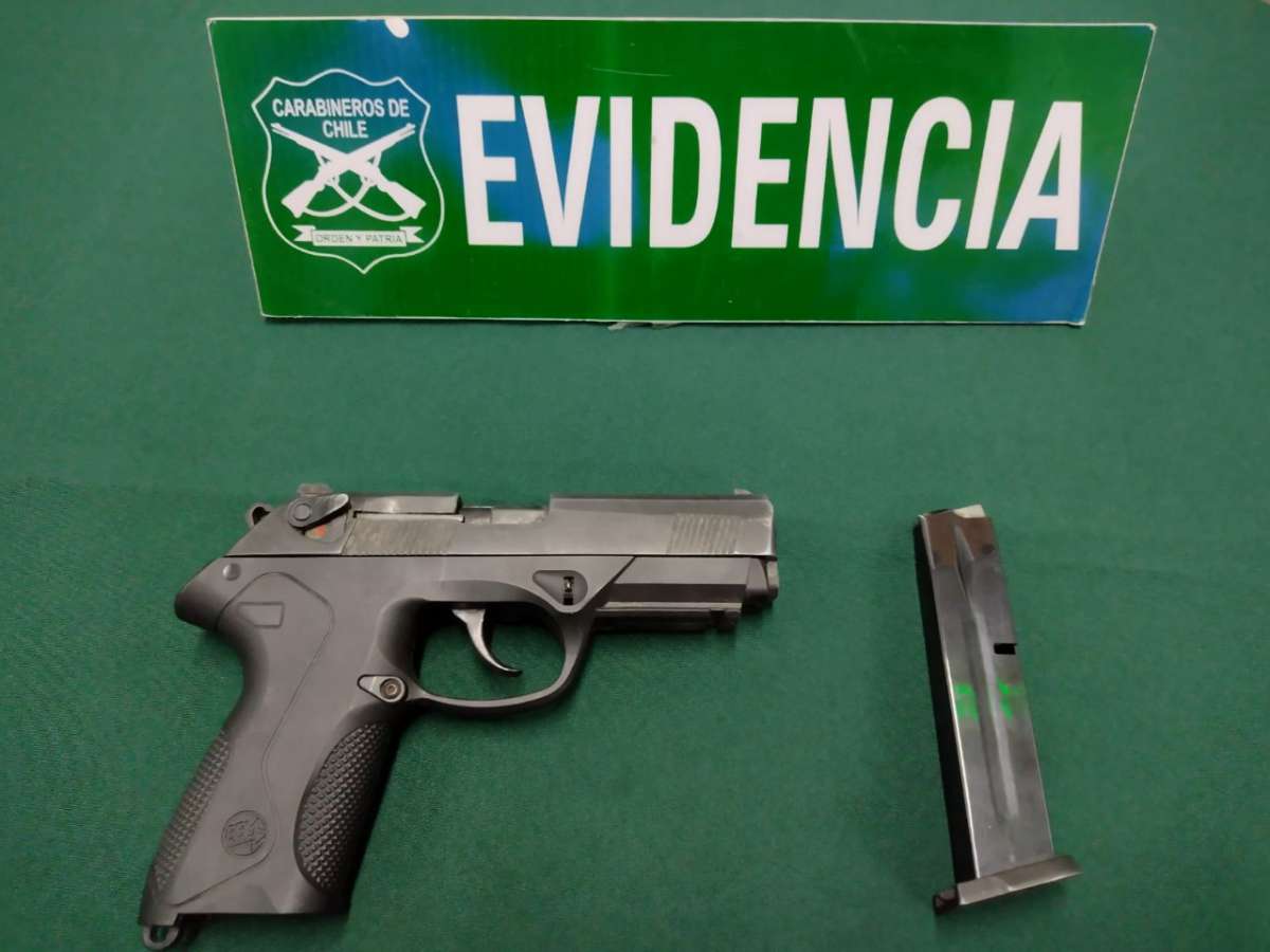 Carabineros detuvo en Chillán a dos sujetos que portaban pasta base y que amenazaron de muerte al personal policial