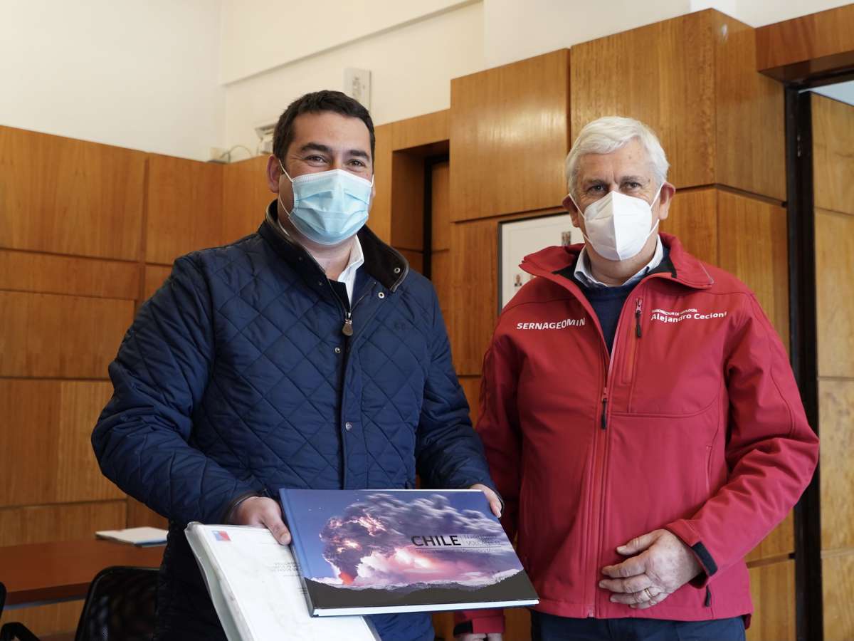 Evalúan situación actual del Complejo Volcánico Nevados de Chillán que sigue en Alerta Técnica Amarilla