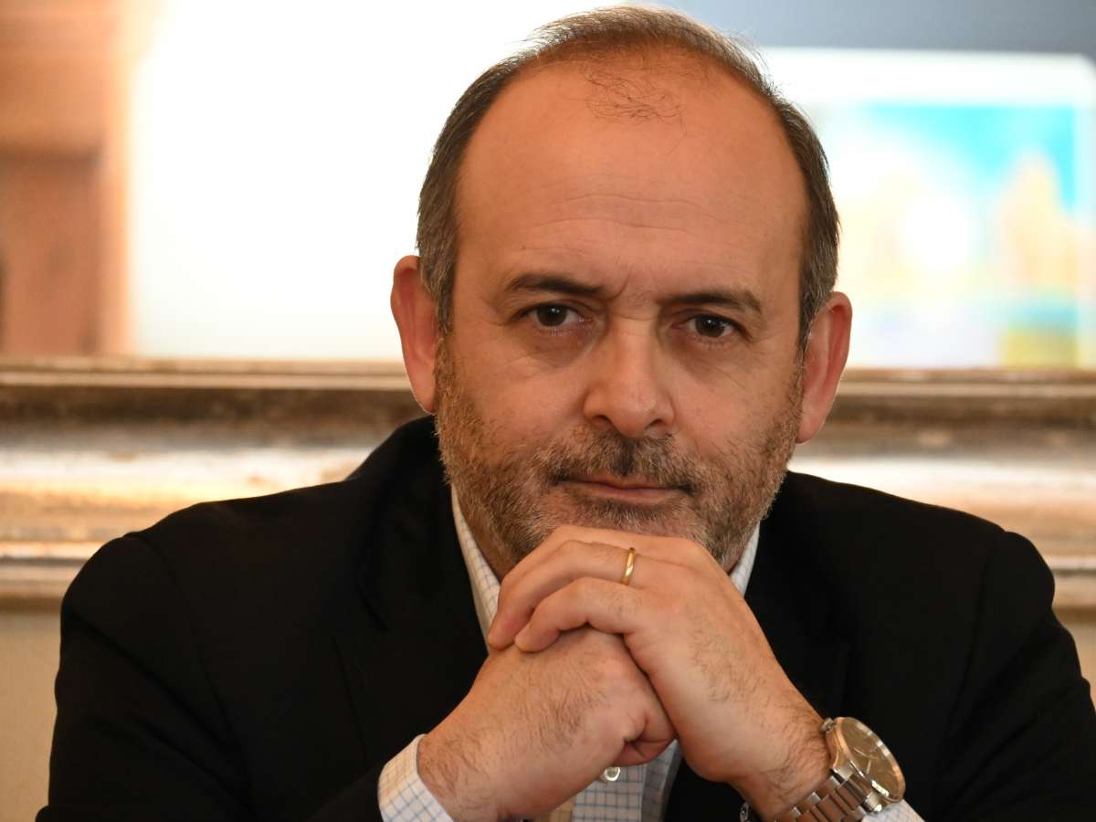 Paulo De la Fuente inscribió su candidatura a Diputado por Ñuble