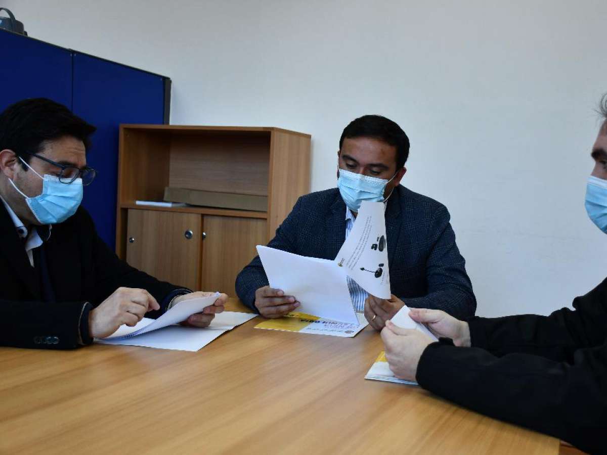 Gobernación y Daem trabajan en proyecto piloto que busca equipar a escuelas con tecnología del Siglo XXI