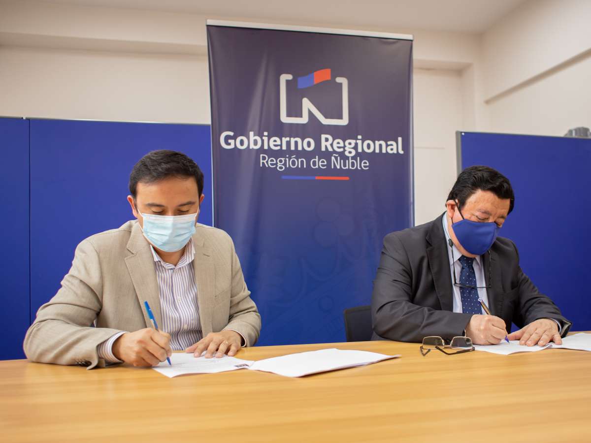 GOBIERNO REGIONAL FIRMA CONVENIO PARA LA REPOSICIÓN DE LAS OFICINAS DE REGISTRO CIVIL EN SAN NICOLÁS Y SAN FABIÁN 