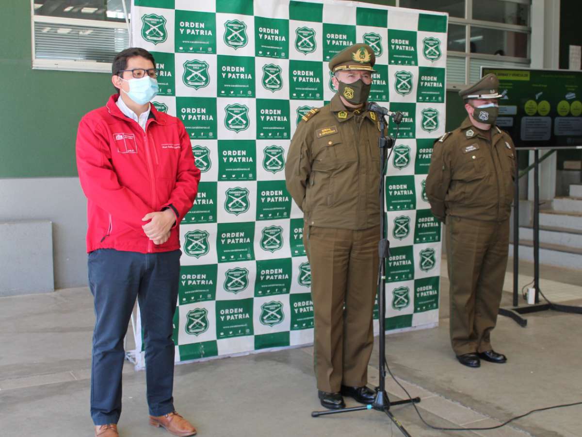 Balance semanal delictual: Carabineros detuvo en promedio a 16,2 personas diariamente y efectuó 423 procedimientos en 7 días
