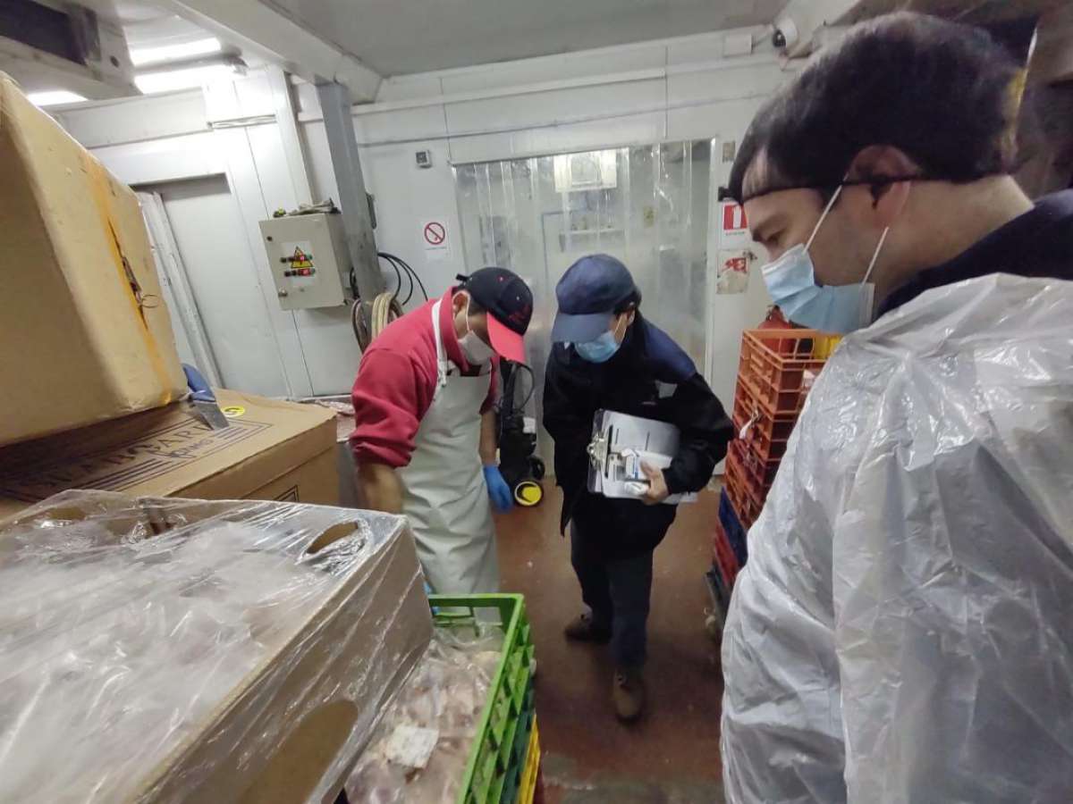 Autoridad Sanitaria ha decomisado 5 mil 57 kilos de productos cárnicos en mal estado