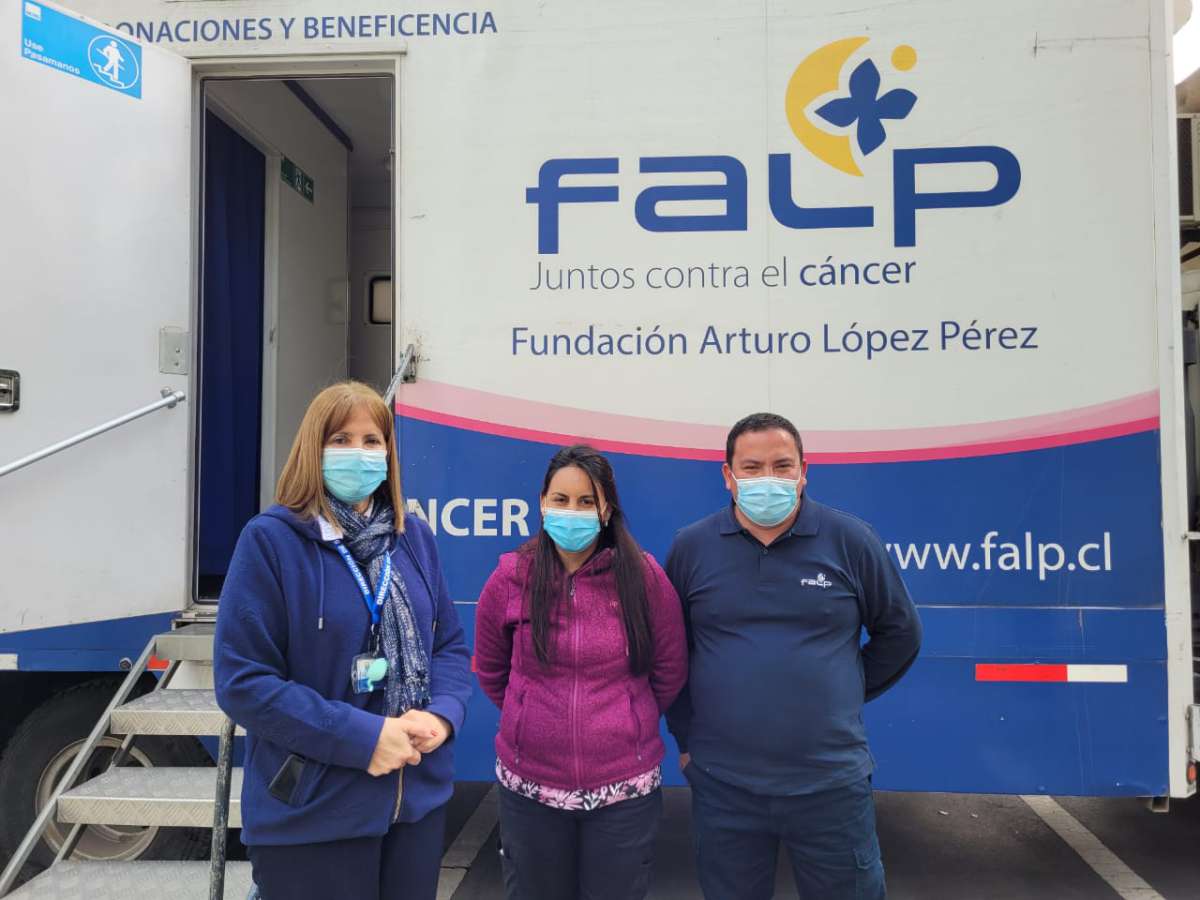 Gracias a Mamógrafo Móvil 72 usuarias en lista de espera se realizarán examen preventivo gratuitamente