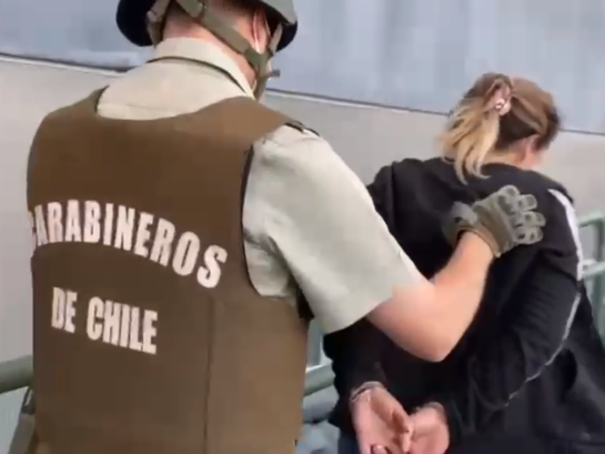 Carabineros del OS7 Ñuble detuvo en Chillán a mujer que tenía más de 11 mil dosis de pasta base en su domicilio