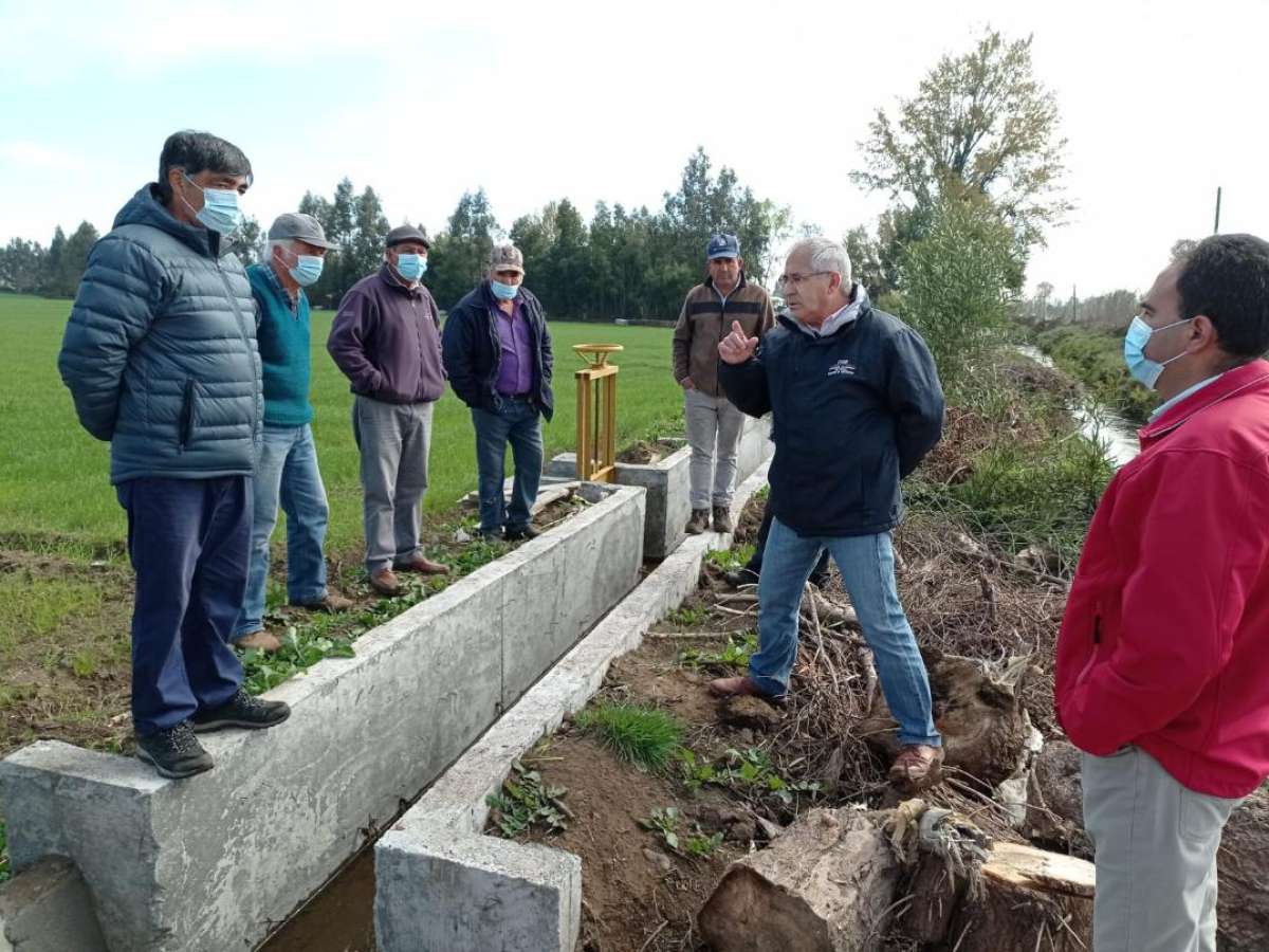 Comisión Nacional de Riego y Gobierno Regional de Ñuble mejorarán el riego de pequeños frambueseros de Zemita