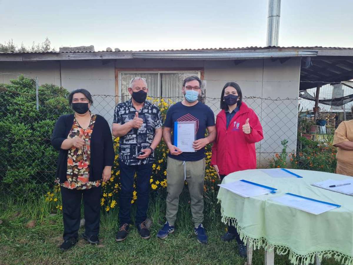 Buenas noticias para vecinos de Pan de Azúcar: 14 familias recibieron sus certificados de título en trámite