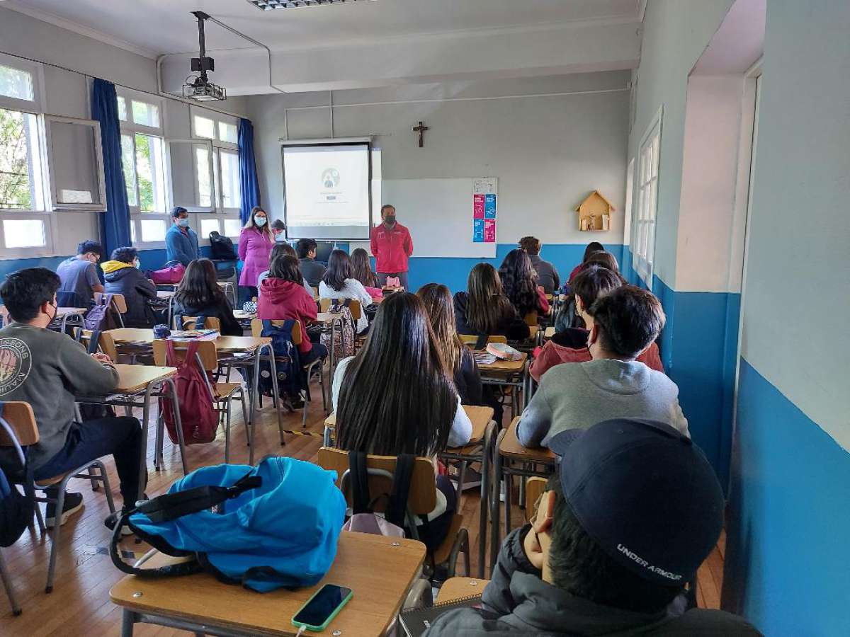 A Partir De Marzo De 2022 La Asistencia A Clases Presenciales Será Obligatoria Chillán 