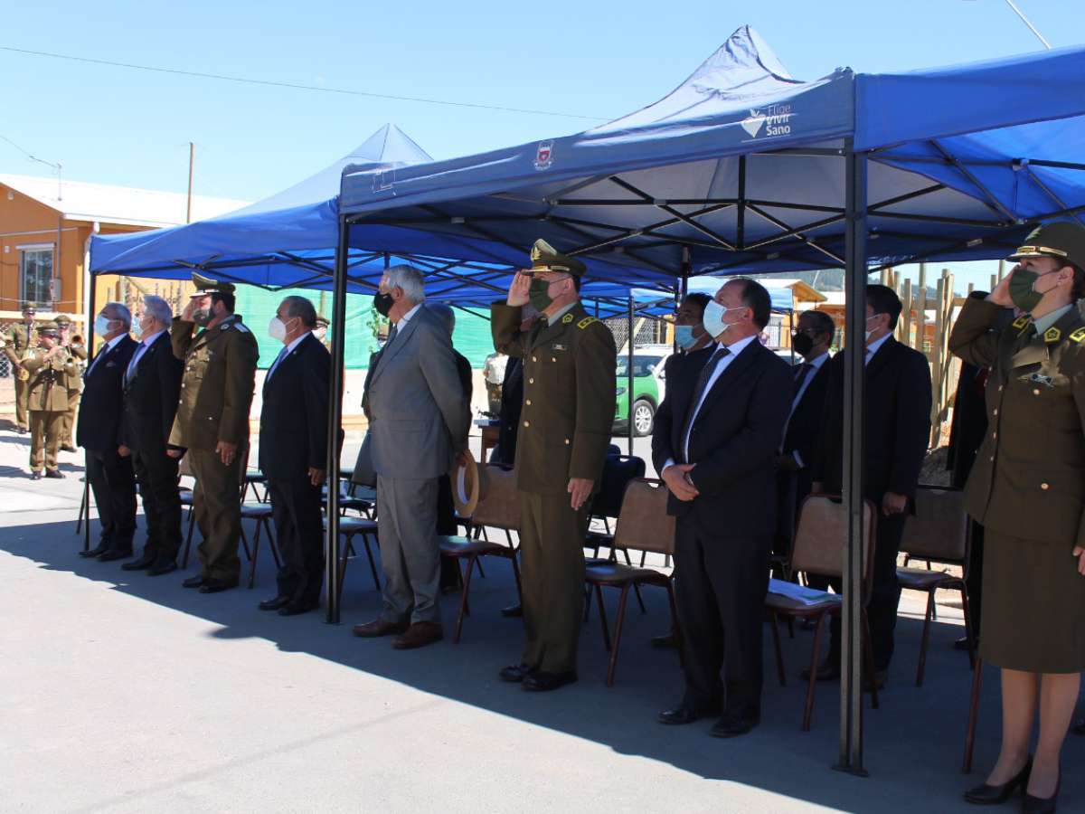 Municipio, Círculo de coroneles (r) y Carabineros inauguraron calle ‘coronel Querubín Muñoz Sepúlveda’ en Portezuelo
