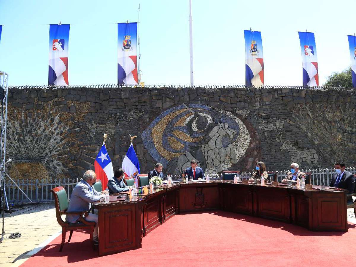 Chillán Viejo celebró 25 años de la instalación de su primer concejo municipal