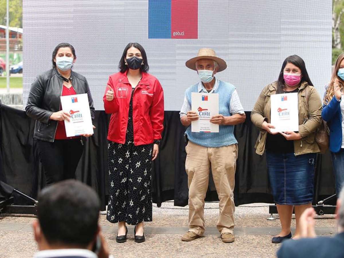 ‘Chile Propietario’: Más de mil 200 familias ñublensinas regularizaron sus terrenos durante el 2021