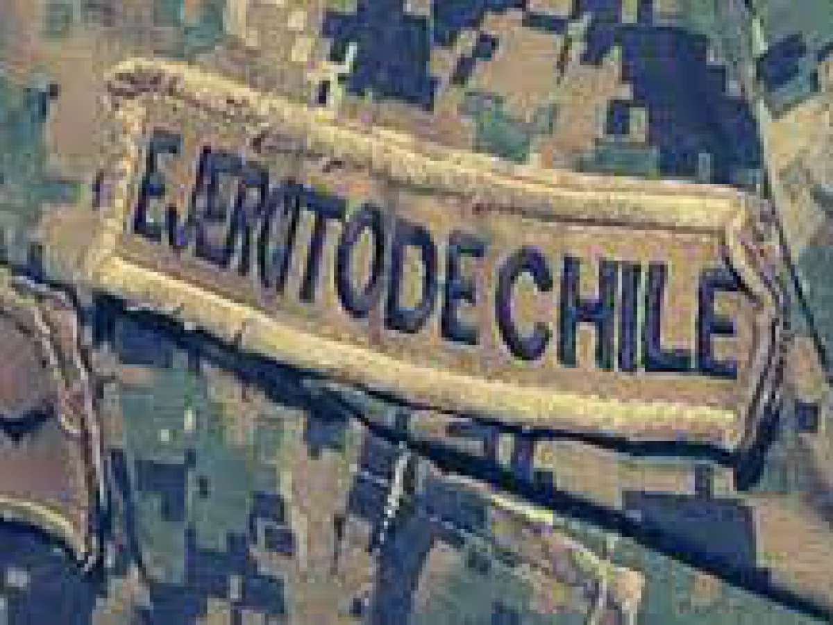 Comandante de Brigada Acorazada ‘Coraceros’ recibió a familiares del joven soldado Juan Carlos Roa Caro fallecido en incidente en la zona norte