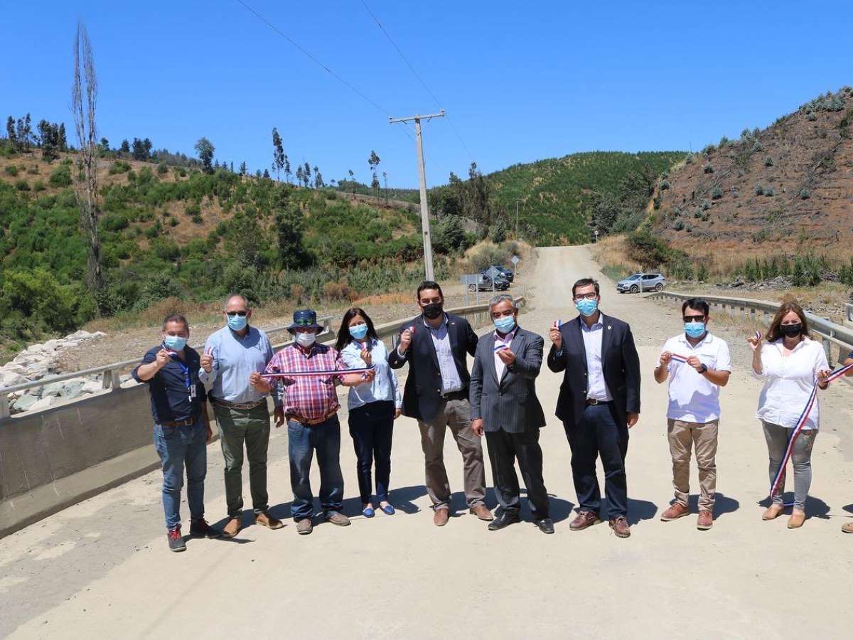 En Quirihue inauguran reposición de los puentes El Boldo y El Pellín