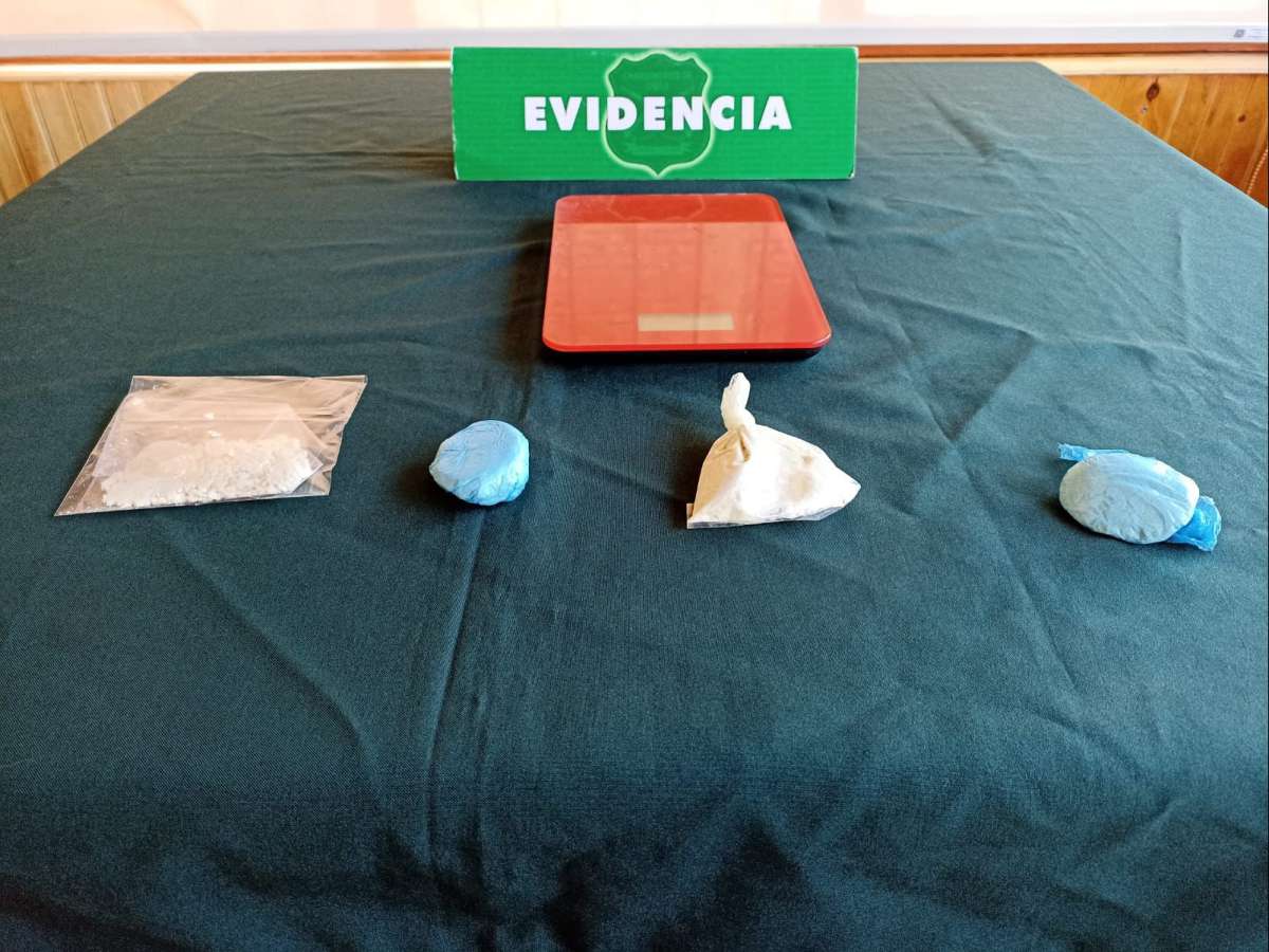 Carabineros del OS7 Ñuble desbarató banda criminal que comercializaba pasta base en Chillán