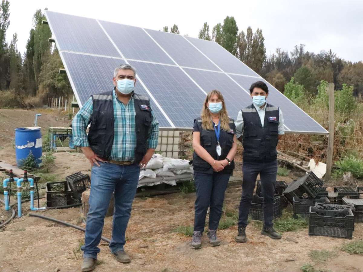 Indap incorpora en la pequeña agricultura energías limpias sustentables y de menor costo en sus proyectos de riego