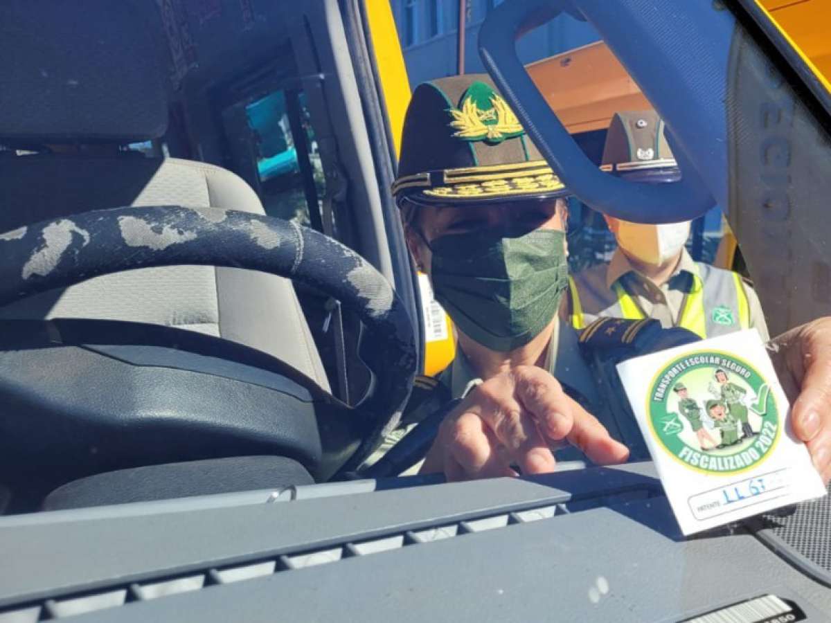 Carabineros inició este lunes en Ñuble fiscalización de furgones en contexto del plan ‘Transporte Escolar Seguro’