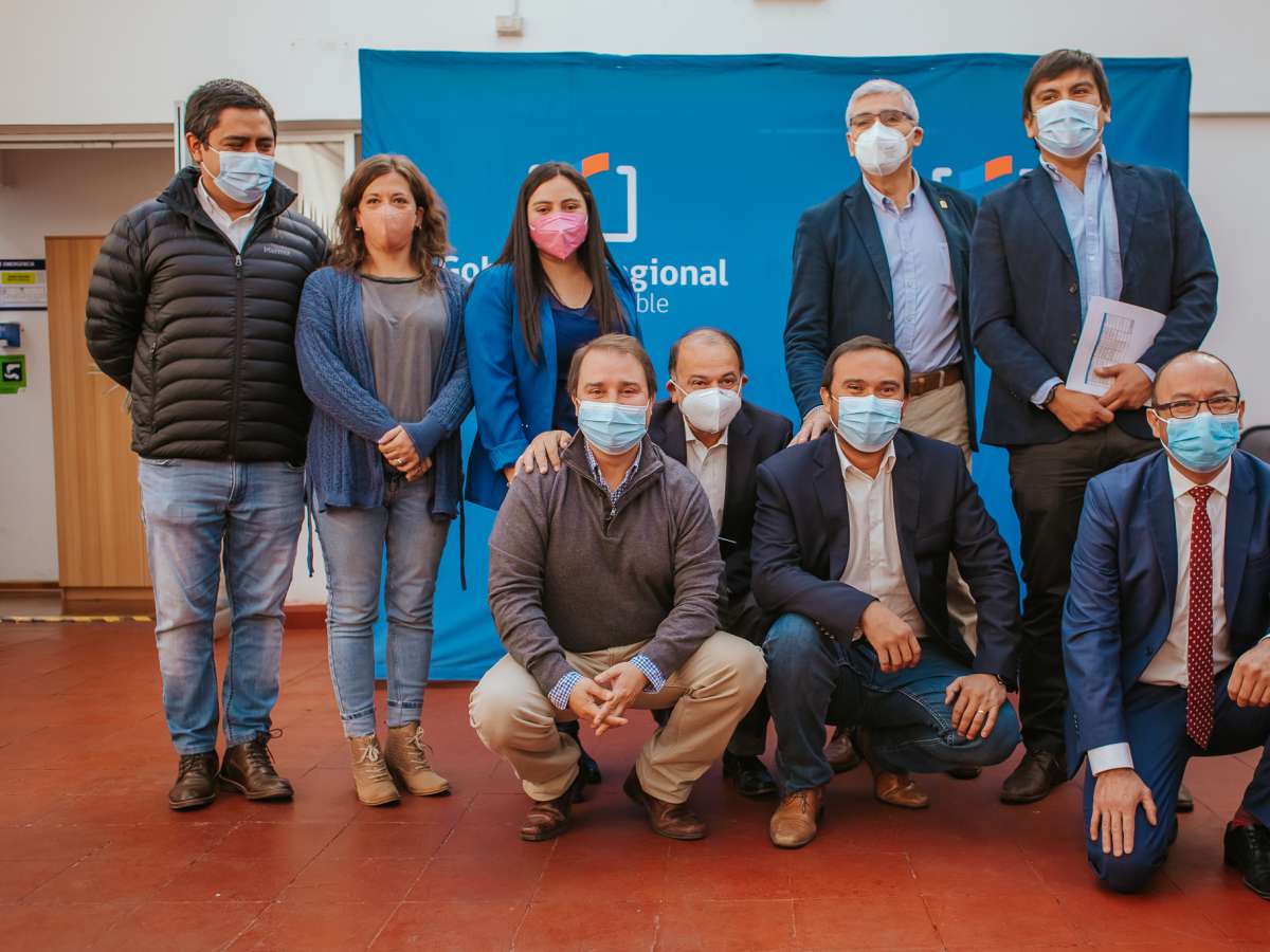 AGUA POTABLE, SALUD Y CONECTIVIDAD: ALCALDES DE ÑUBLE FIJAN SUS PRIORIDADES AL GOBERNADOR CRISÓSTOMO 