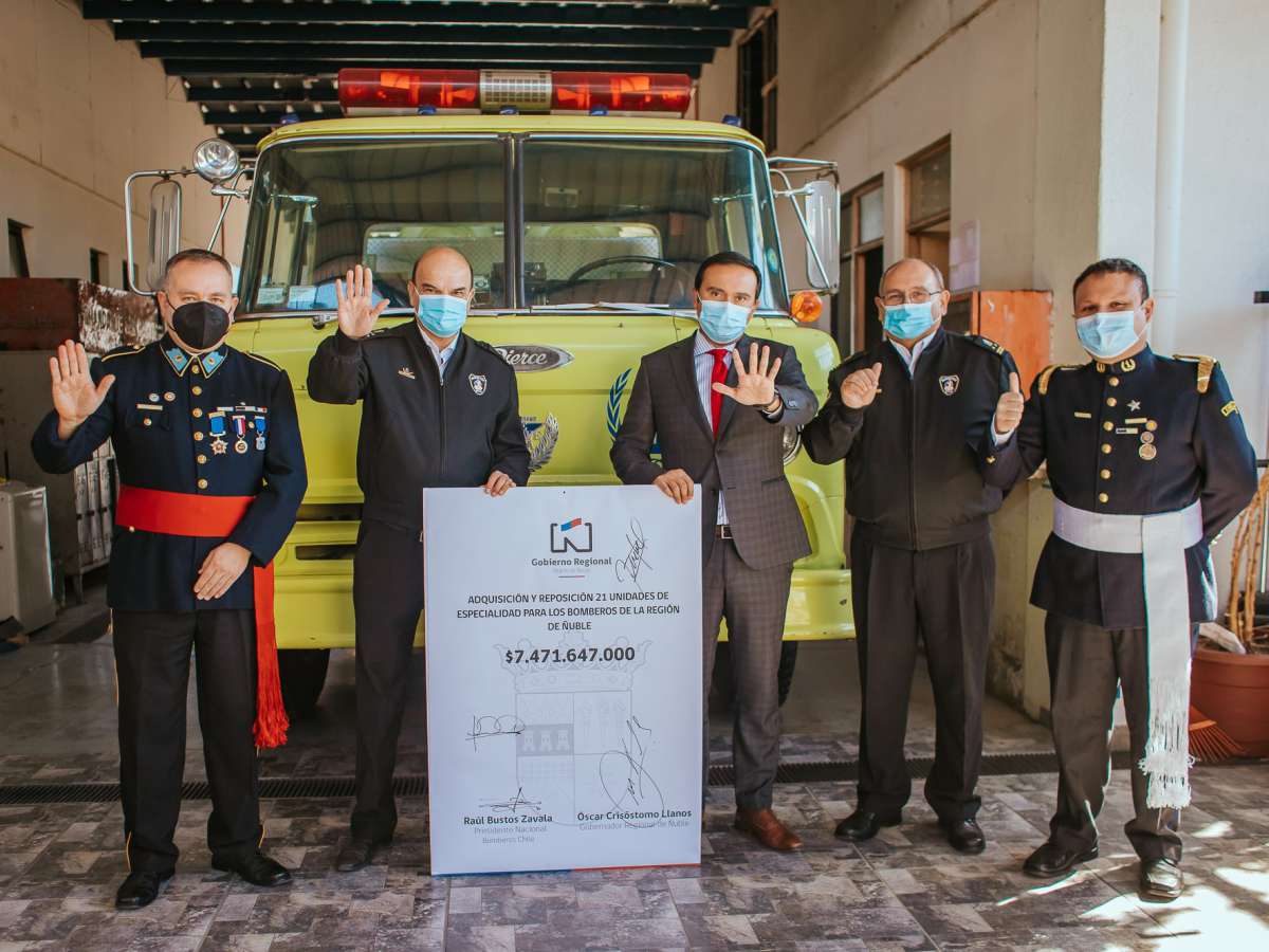 GOBIERNO REGIONAL Y BOMBEROS DE CHILE FIRMAN CONVENIO PARA LA COMPRA DE 21 CARROS BOMBA PARA LAS COMUNAS DE ÑUBLE