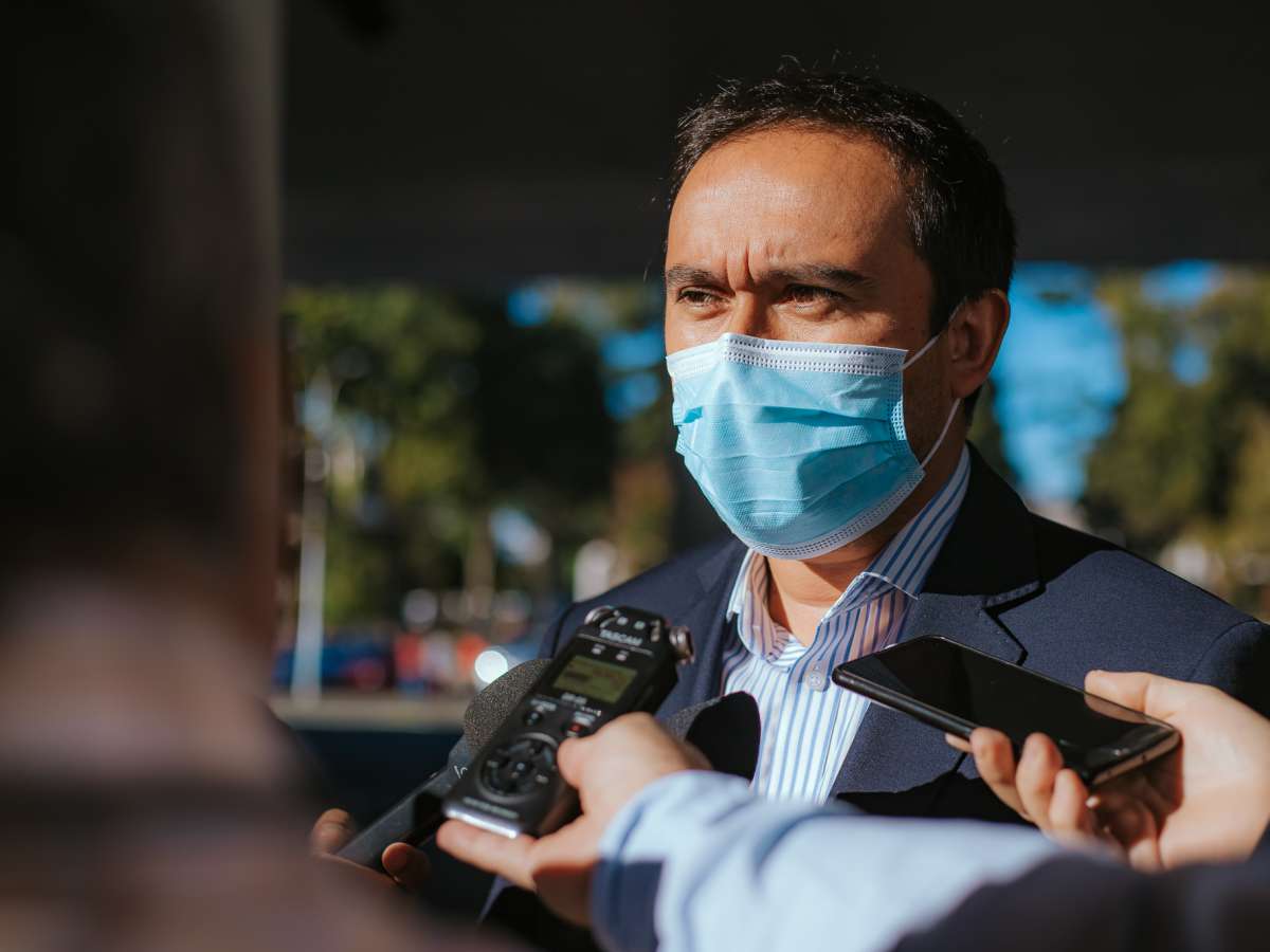 GOBERNADOR CRISÓSTOMO SOLICITA CONVOCAR CON URGENCIA AL COMITÉ DE SEGURIDAD EN ÑUBLE Y QUE SEA ENCABEZADO POR LA MÁXIMA AUTORIDAD DE INTERIOR