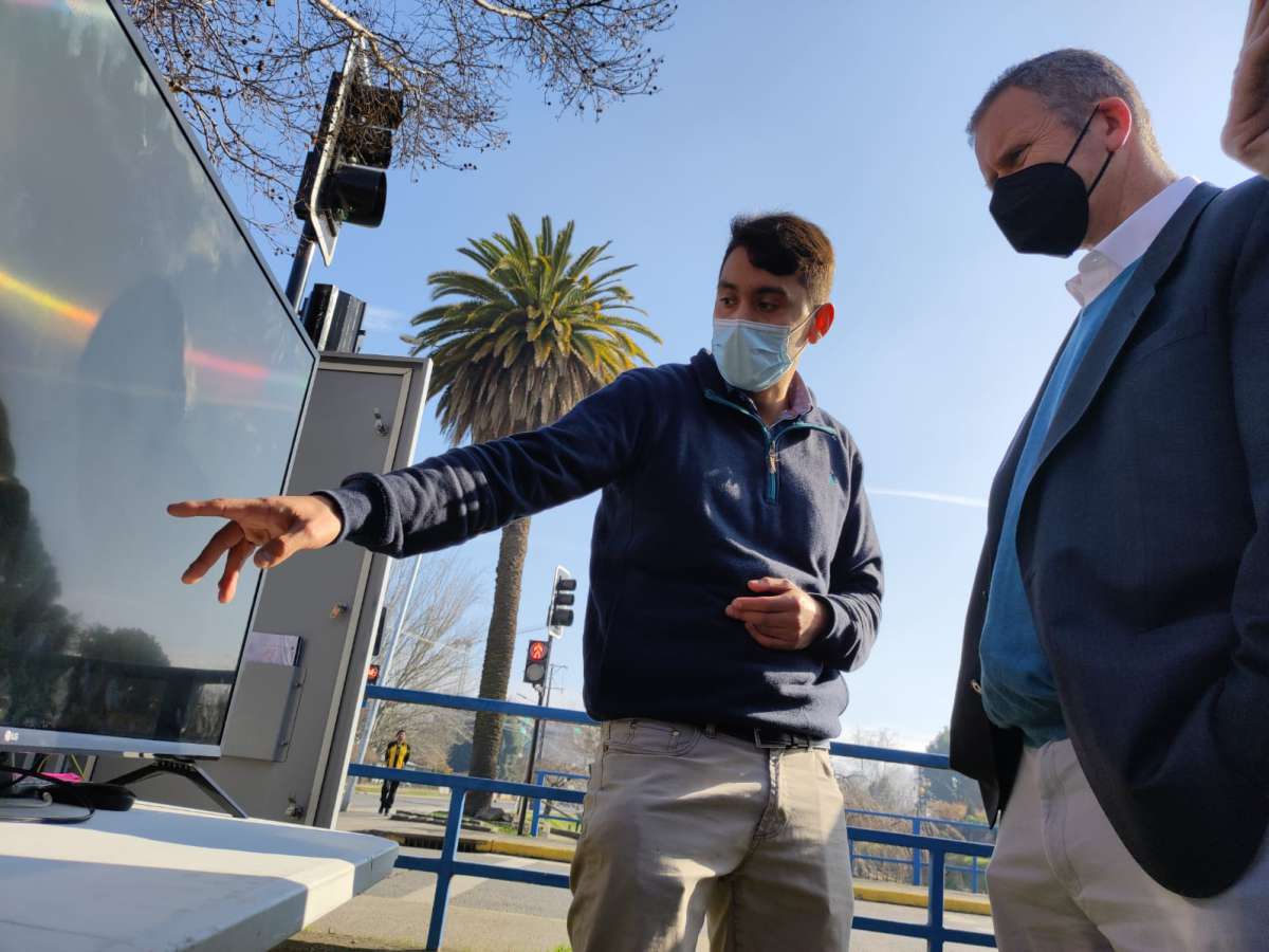Chillán inicia gestión de movilidad inteligente para enfrentar la congestión vehicular
