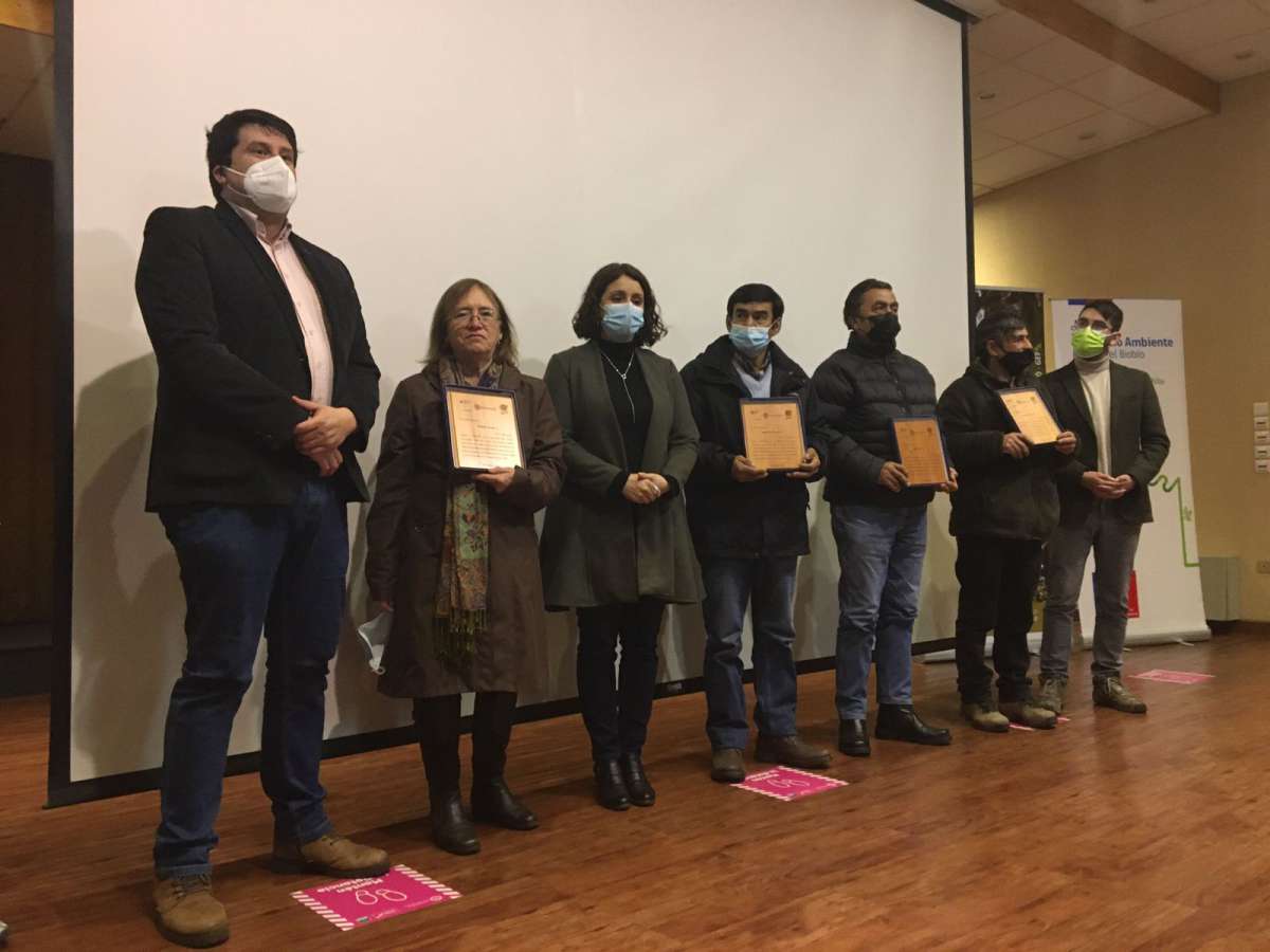 De la mano de la ciencia y la experiencia territorial en torno al queule proyecto “Especies Amenazadas” recalca la importancia de la protección de la biodiversidad