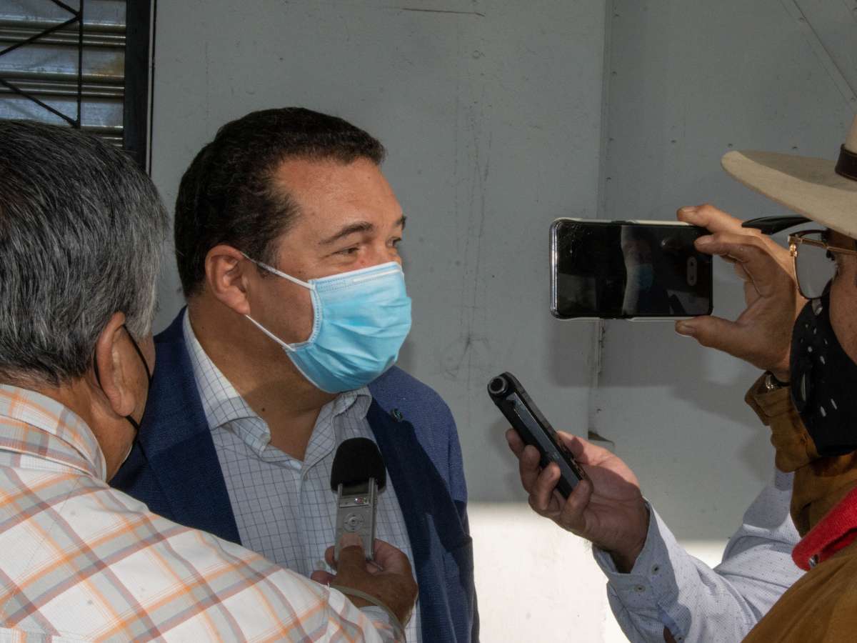 SEREMI DE EDUCACIÓN INTEGRA ASAMBLEA REALIZADA EN EL LICEO INDUSTRIAL