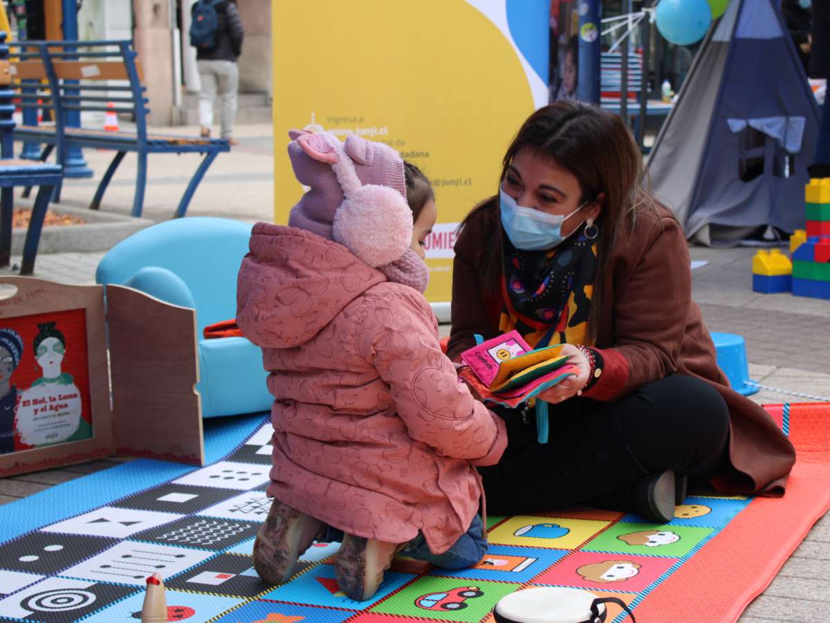 Seremi de Educación y de Desarrollo Social y Familia buscan aumentar la asistencia en educación parvularia 