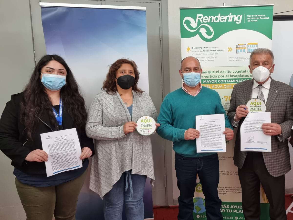 San Nicolás firmó convenio con empresa nacional para reciclar aceite de comida