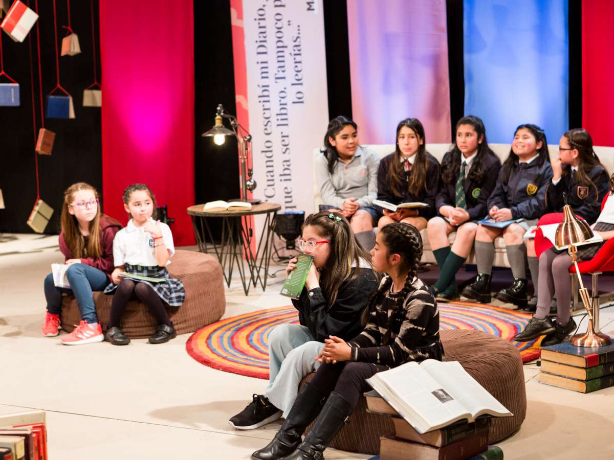 Alumna yungaína de 4º básico gana primer lugar en concurso nacional de lectura voz alta