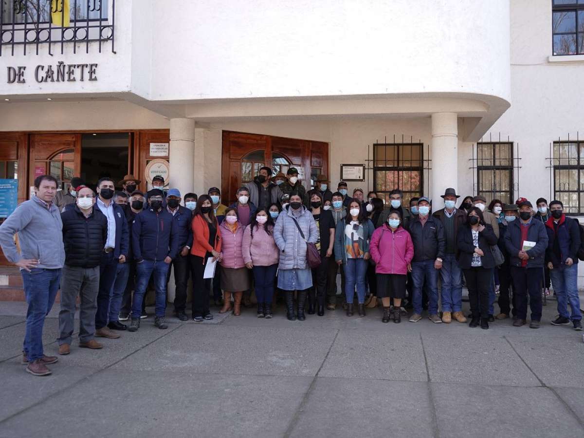 Capacitan a productores de papa de la provincia de Arauco para aumentar productividad 