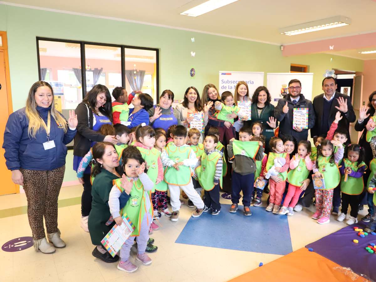 Entregan material didáctico para estimulación socio emocional a niños de Chillán Viejo