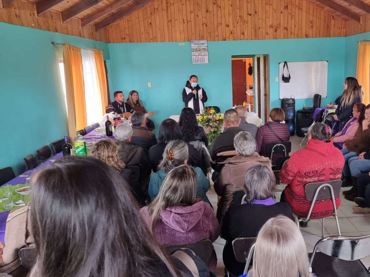San Nicolás: Lonquén celebró bendición de la Cruz del Trigo en el día de San Francisco