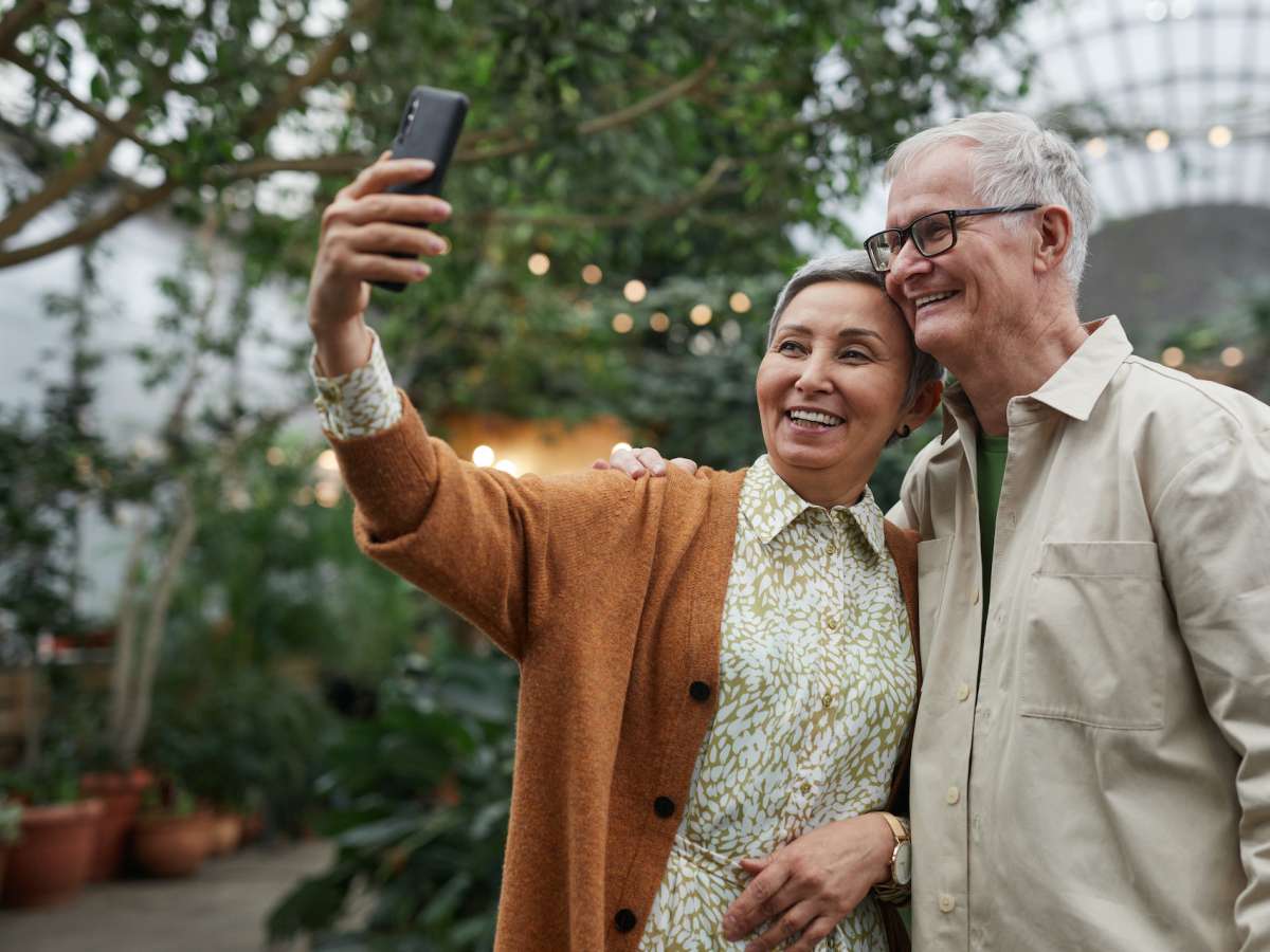 La revolución de los nuevos adultos mayores: prioridades de una generación que continúa rompiendo esquemas 