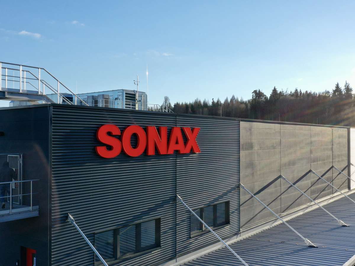 Cuidado automotriz: Sonax reafirma su alianza con Emasa para el desarrollo de productos más innovadores y eficientes