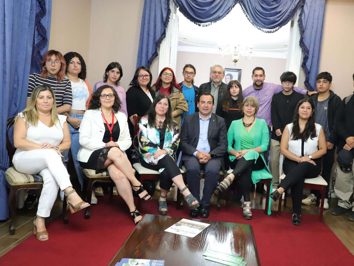 Municipio chillanvejano destacó el rendimiento de estudiantes del Liceo JAPA en la PAES 2023