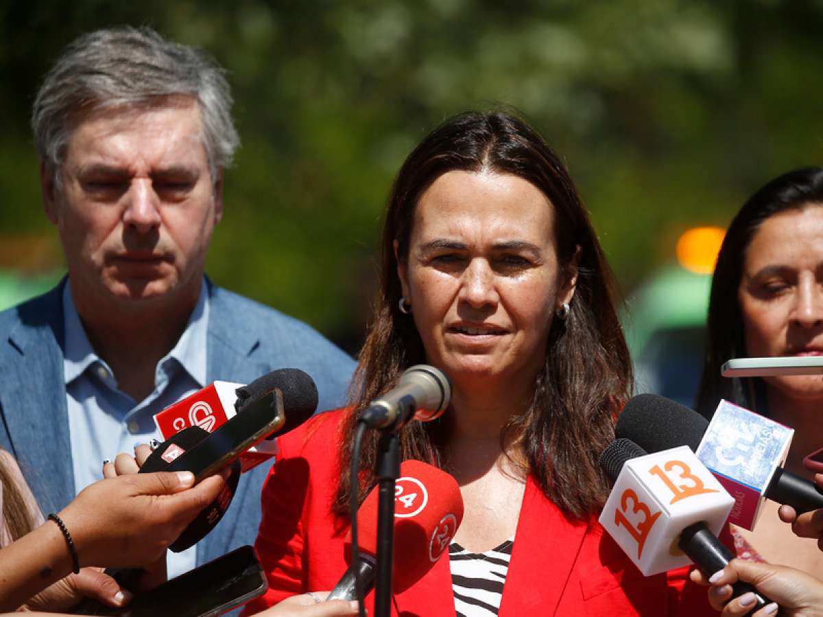 Alcaldesa de Vitacura pedirá prisión preventiva para exalcalde acusado de delitos tributarios