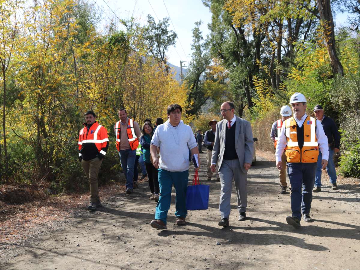 MOP asfaltará camino turístico La Balsa en San Fabián